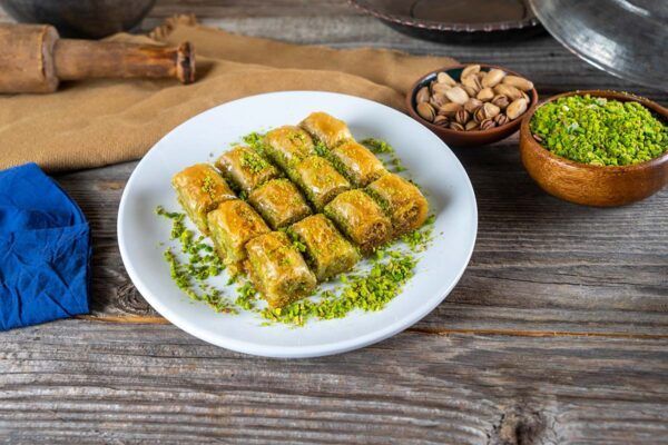 Antep Fıstıklı Mini Baklava (1 kg) - Görsel 4