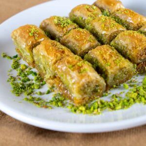 Antep Fıstıklı Mini Baklava