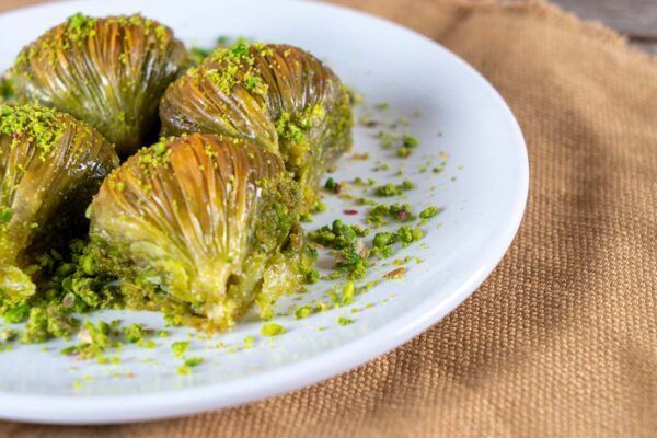 Antep Fıstıklı Midye Baklava